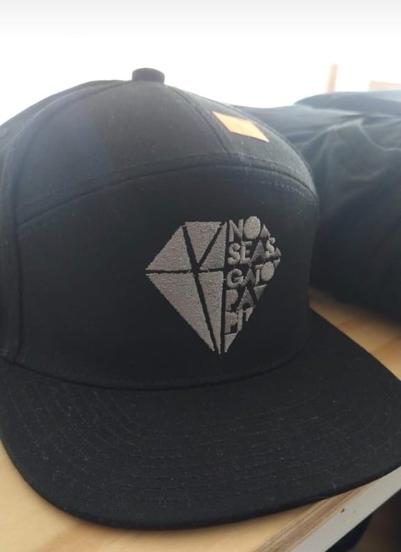 Gorra No Seas Gato Papi 110 Sello Bordado