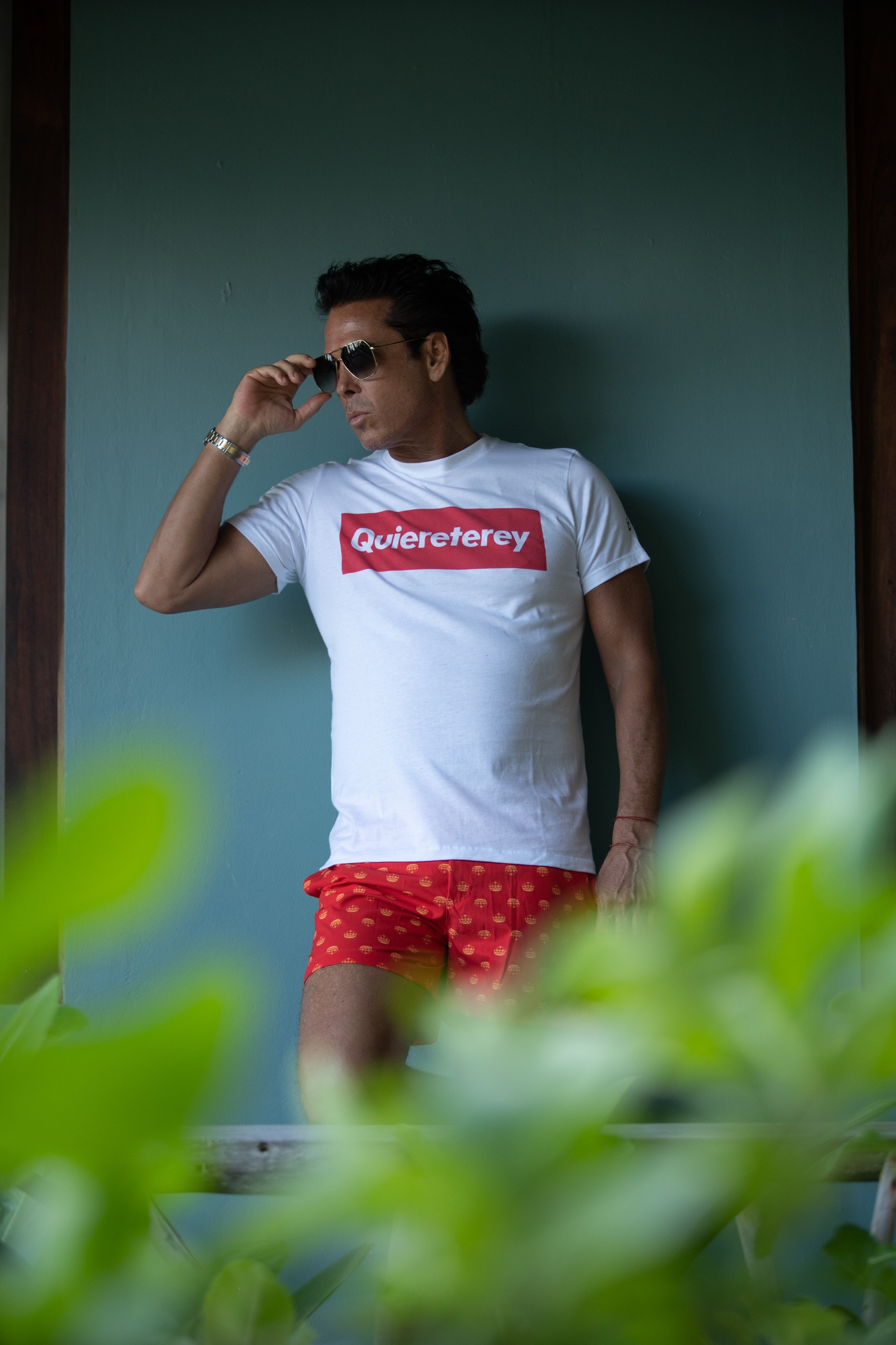 Playera Quiérete Rey Rojo Cuello Redondo